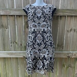 Donna Rocco NY Black Tan and Gray lace appliqué cap sleeve dress